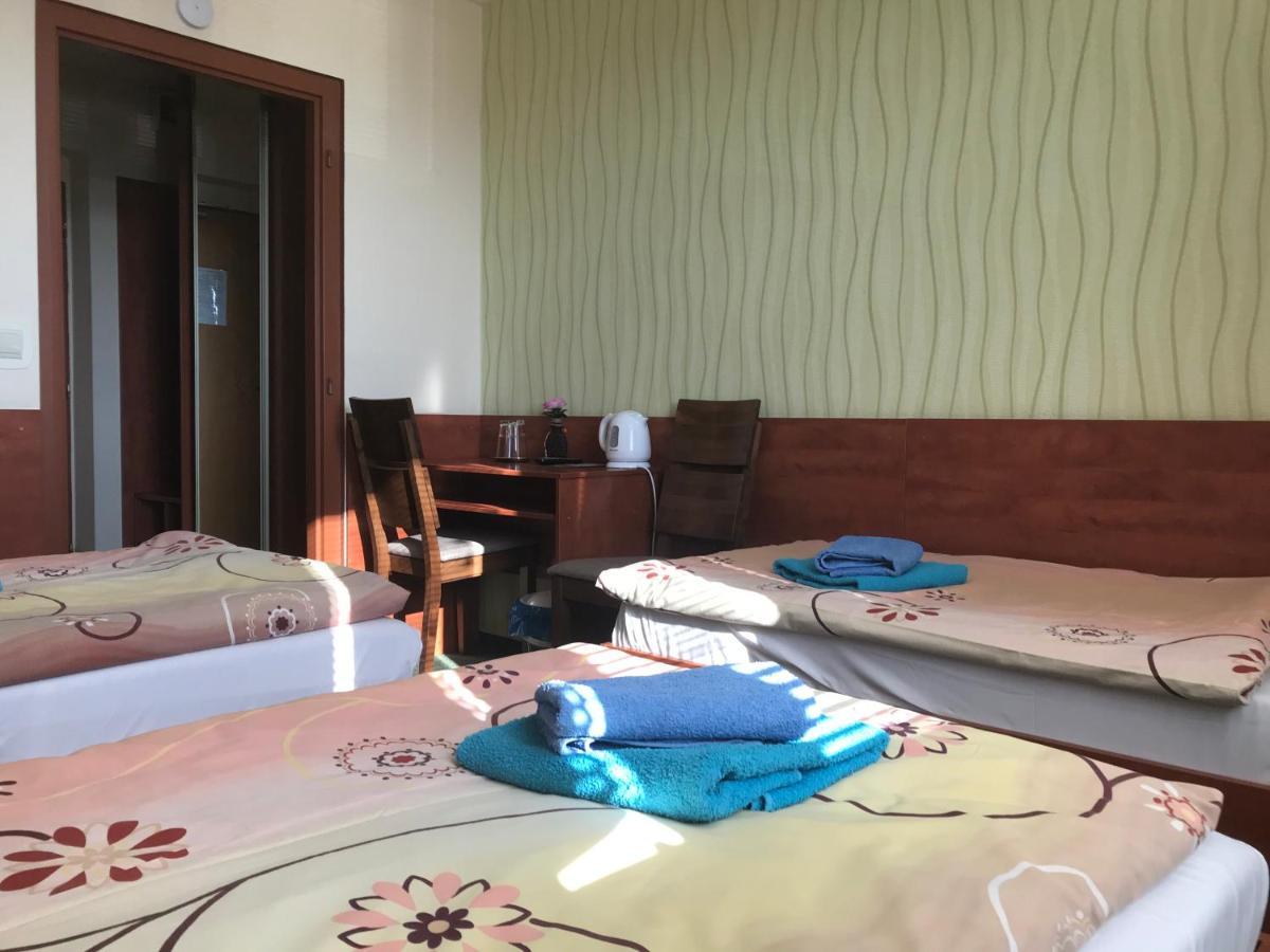 Hotel Hokejka Prievidza Eksteriør bilde
