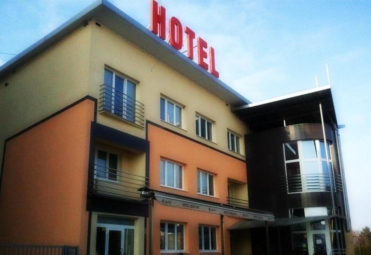 Hotel Hokejka Prievidza Eksteriør bilde